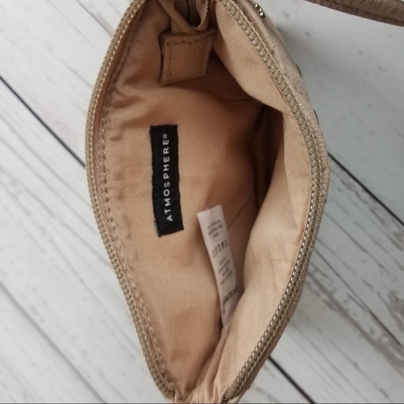 𝅺BLUSH pink Gold Hearts Wristlet - Picture 4 of 4